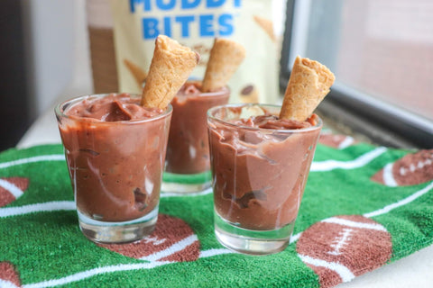 Muddy Bites Pudding Shots for Touchdowns!