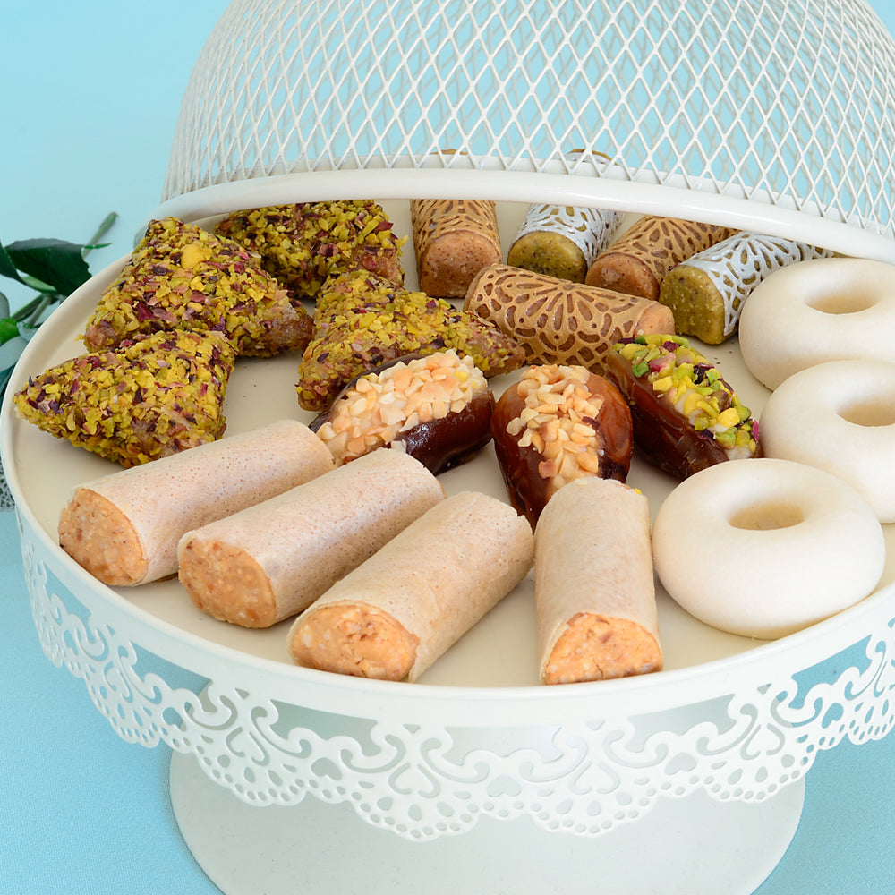 Sharing Tunisian Sweets with The World