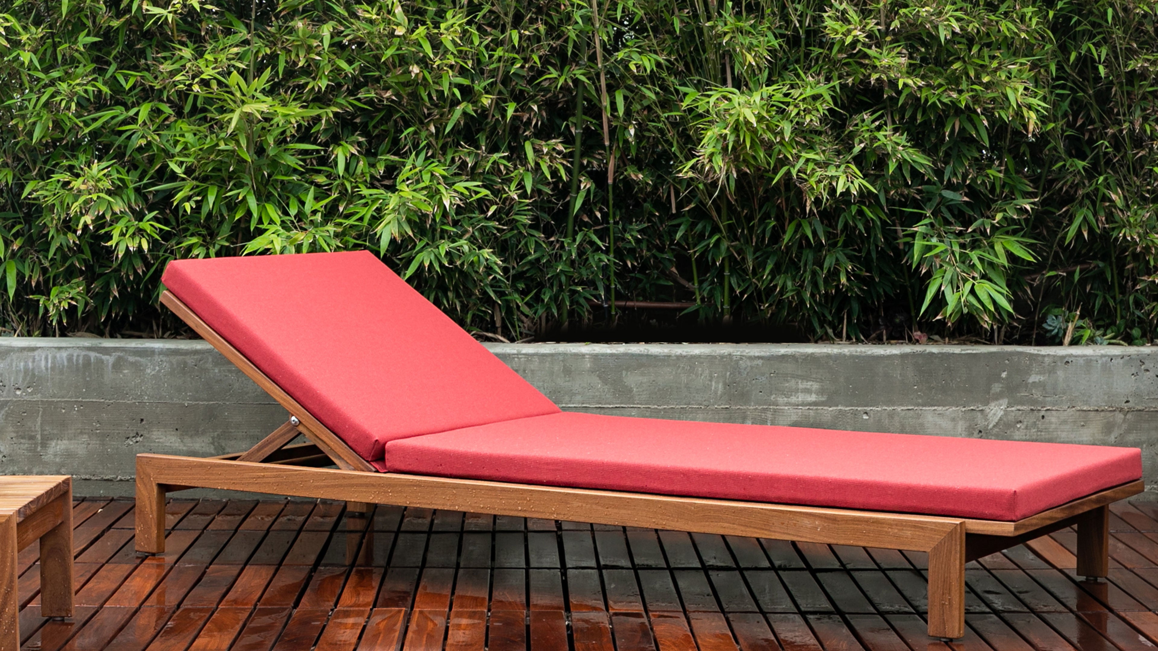 Brasilia Chaise – Modernica Inc