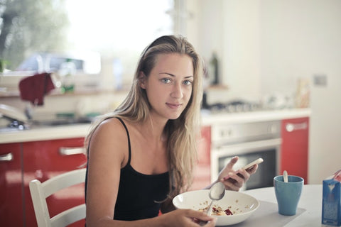 eating overnight oats for hair and nails