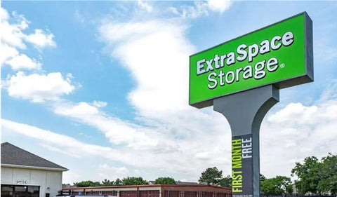 extra space storage facility