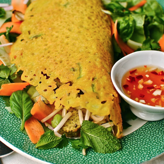 Vietnamese Crepe With Tamarin Sauce – Bgreen Food