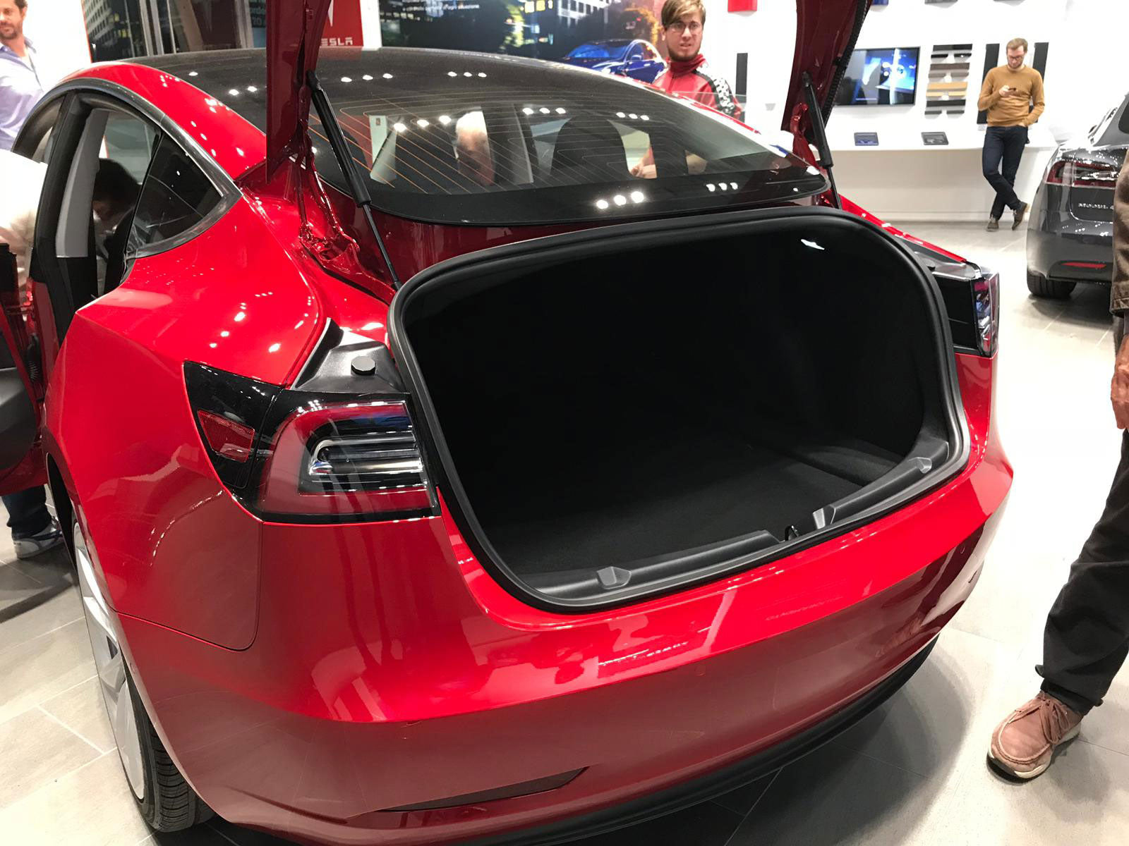Tesla trunk