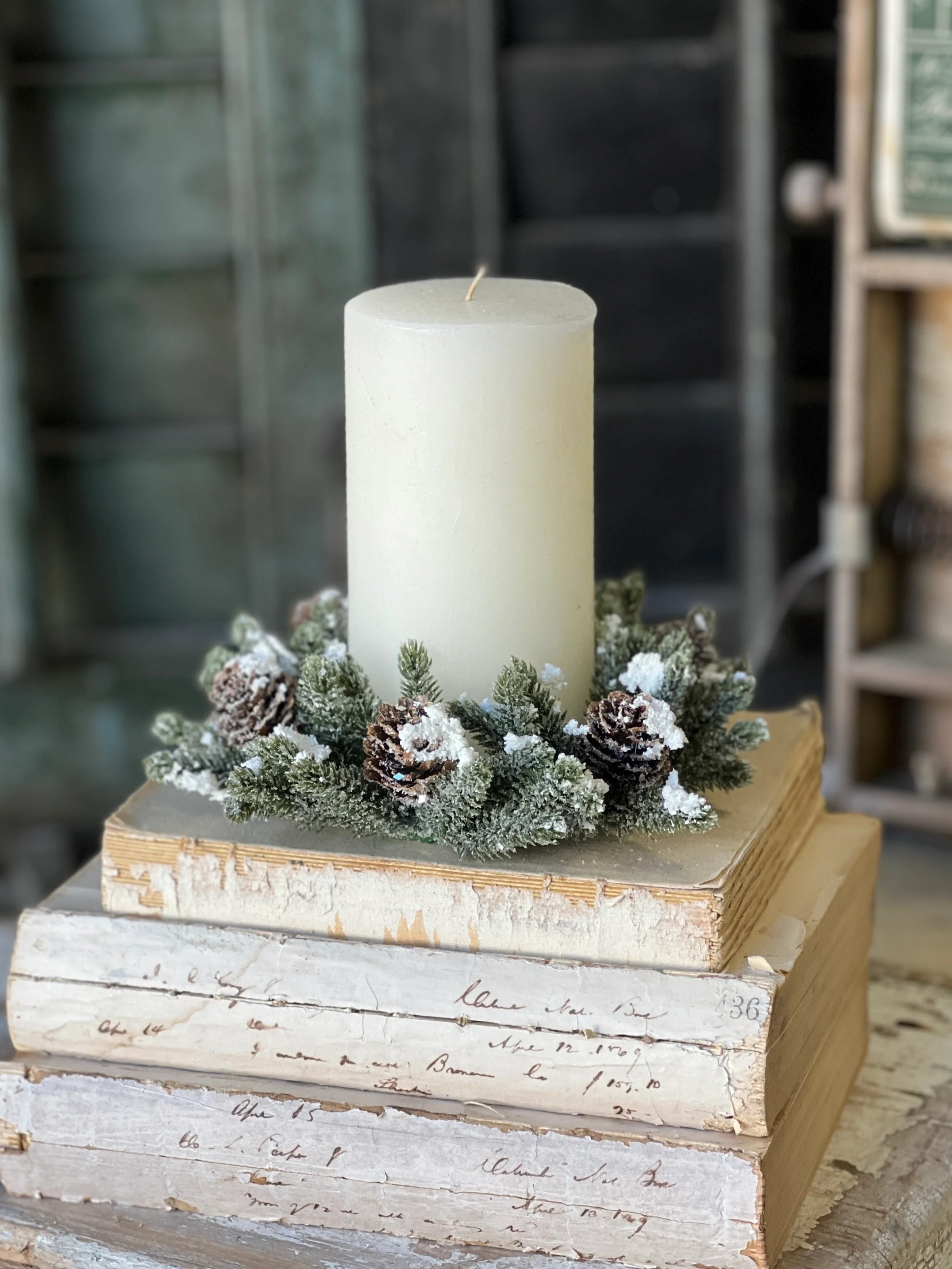 Snowy Mini Cone Candle Ring