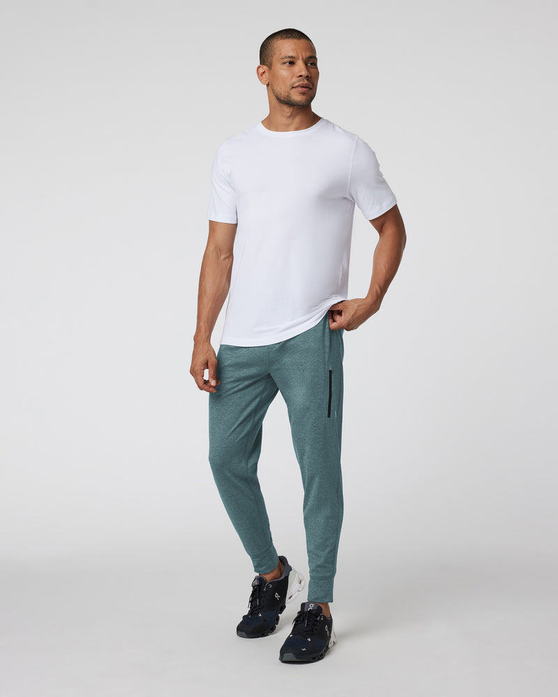 vuori Performance Joggers curated on LTK  Florida outfits, Performance  joggers, Joggers outfit