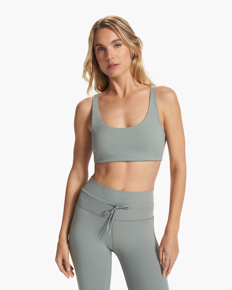 VUORI - Yosemite brand-patch stretch-woven bra