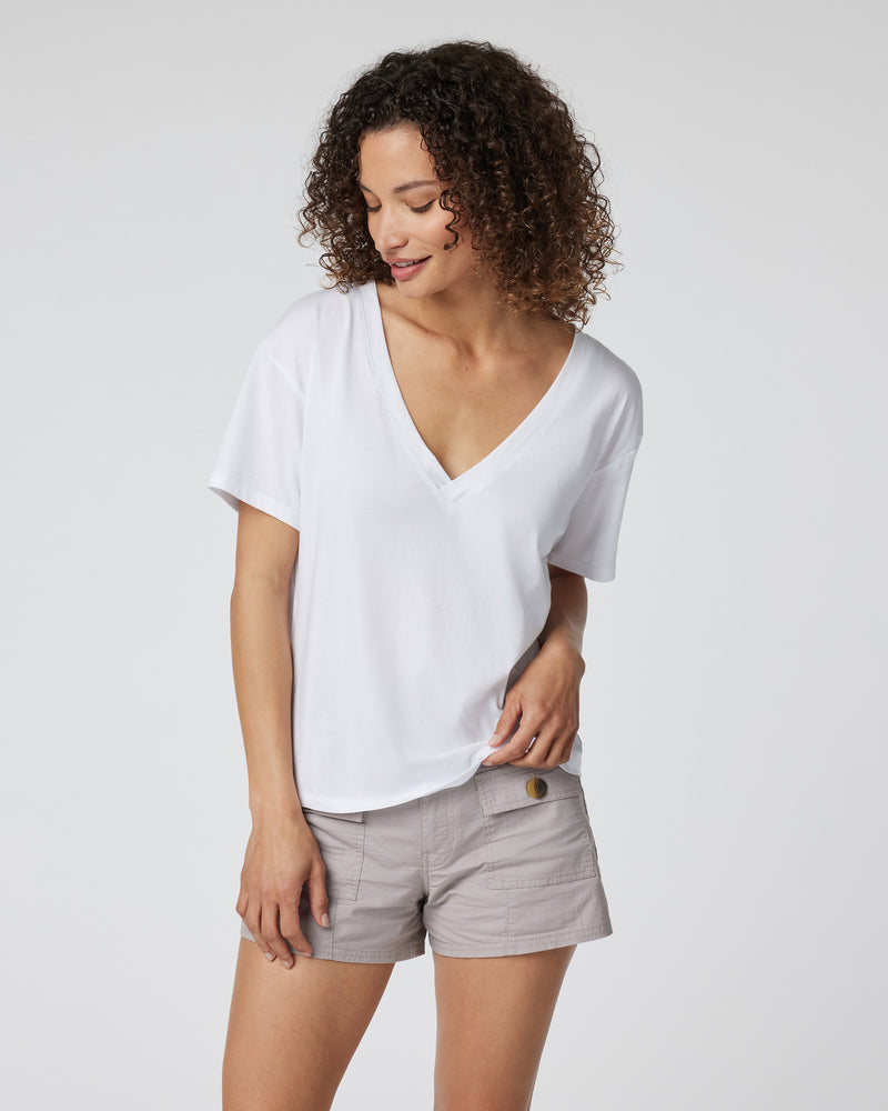 Sutton V-Neck | White