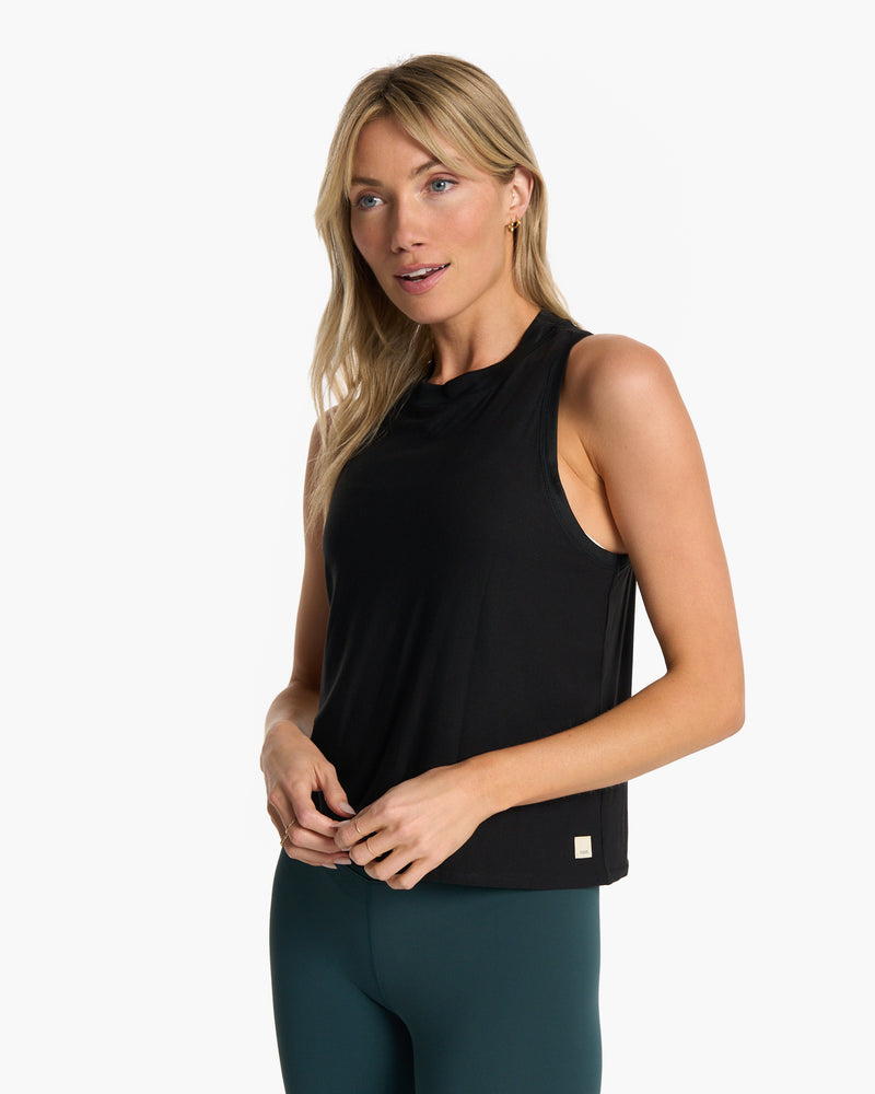 How to wear my TOP Vuori performance apparel finds all summer long