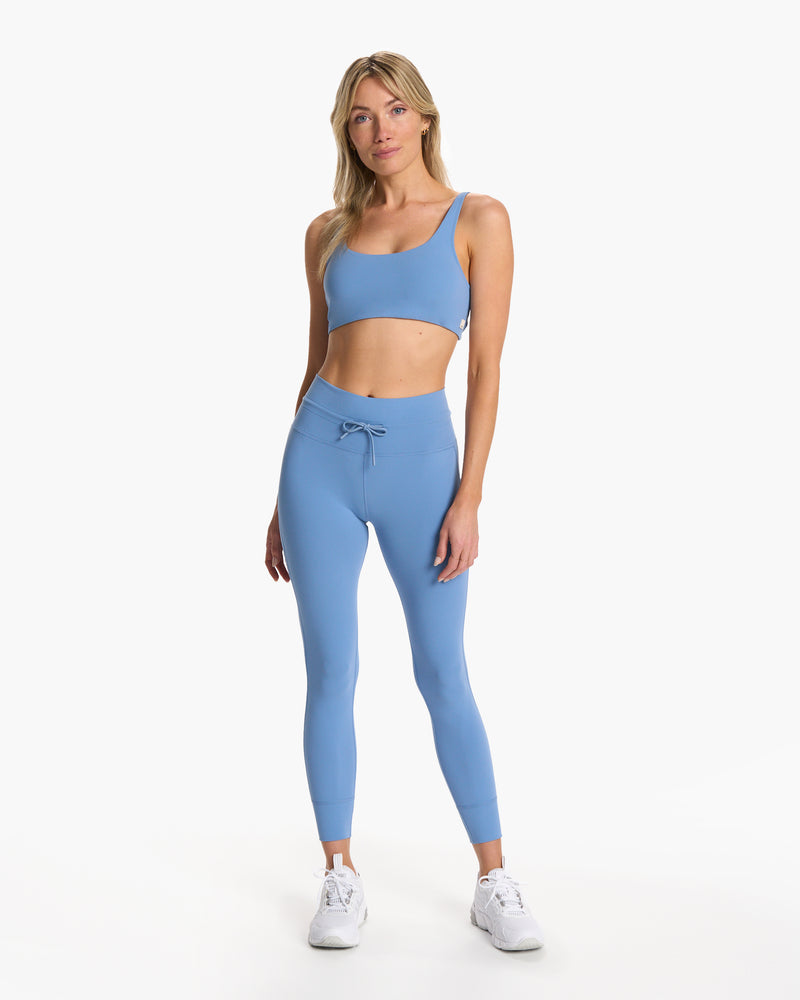 Vuori - Be bold in Brick! From the Daily Legging to the