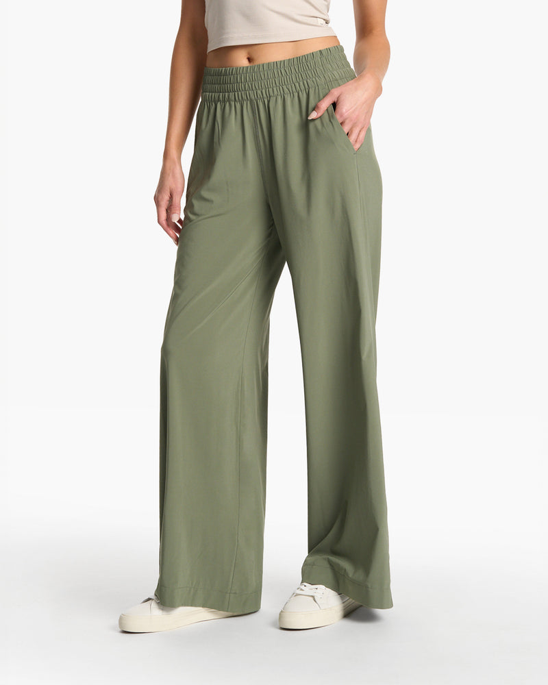 Buy Green Mid Rise Wide Leg Pants Online In India.