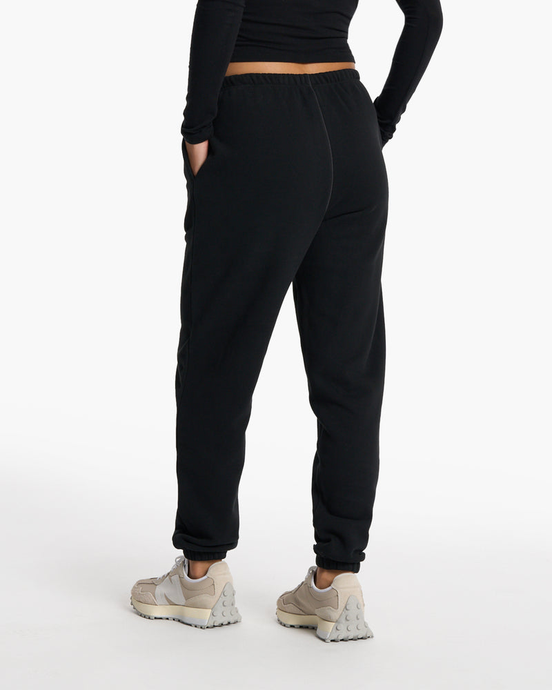 black jogger pants for women