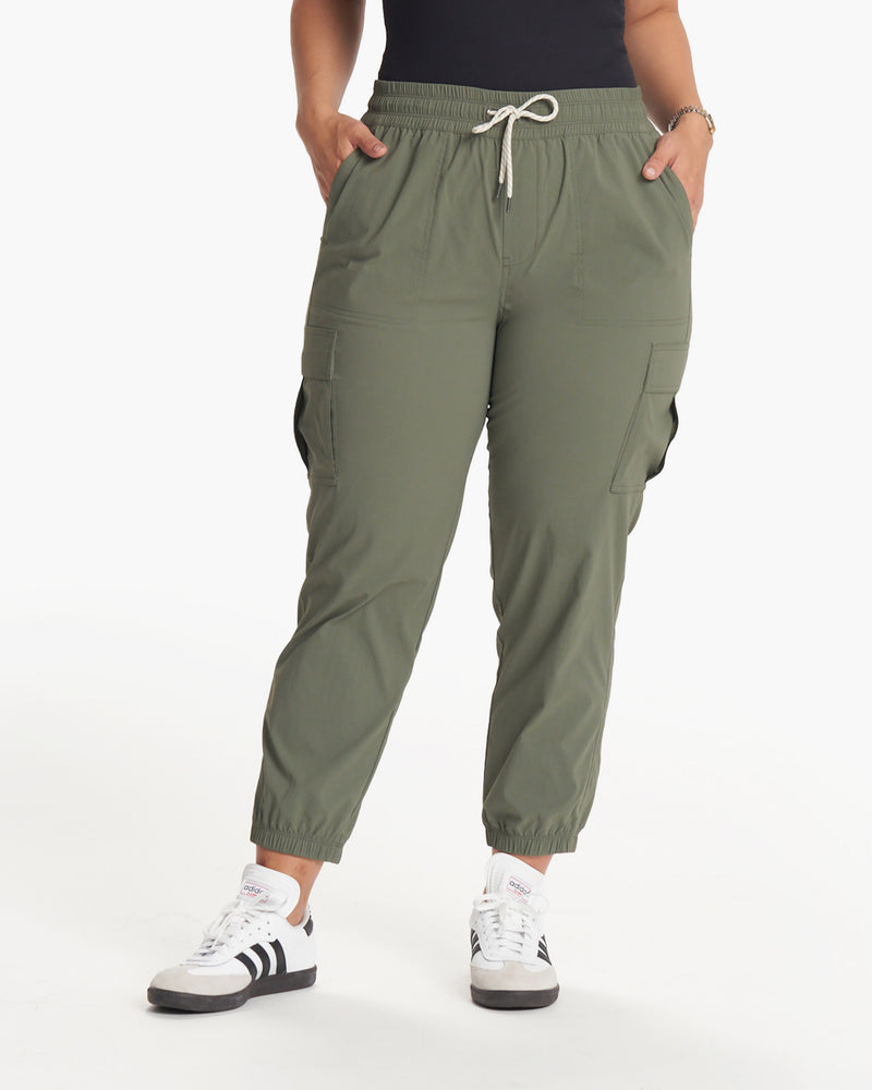 Scout Jogger | Women's Army Cargo Joggers | Vuori