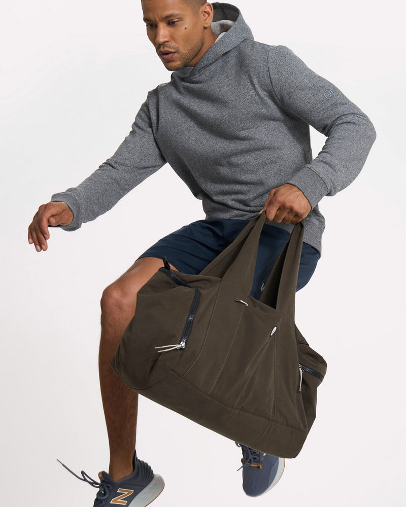 Vuori Gym Bag, Army Green Water Resistant Gym Bag