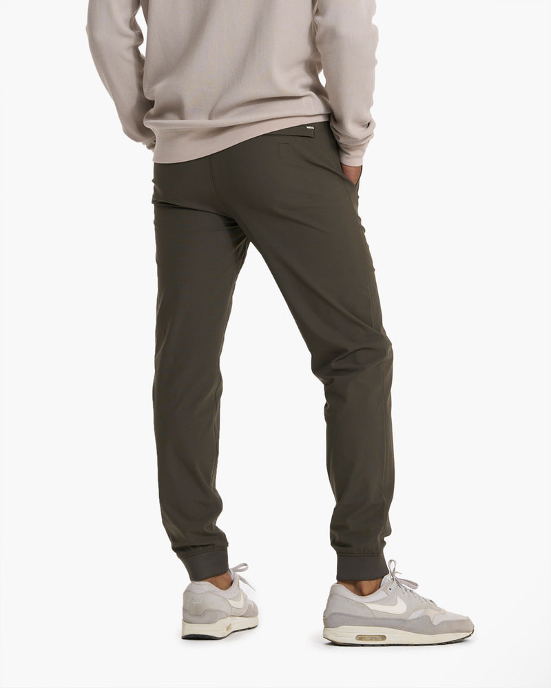 V456 Men's Kore Jogger  Vuori Activewear – Style & Comfort Fusion