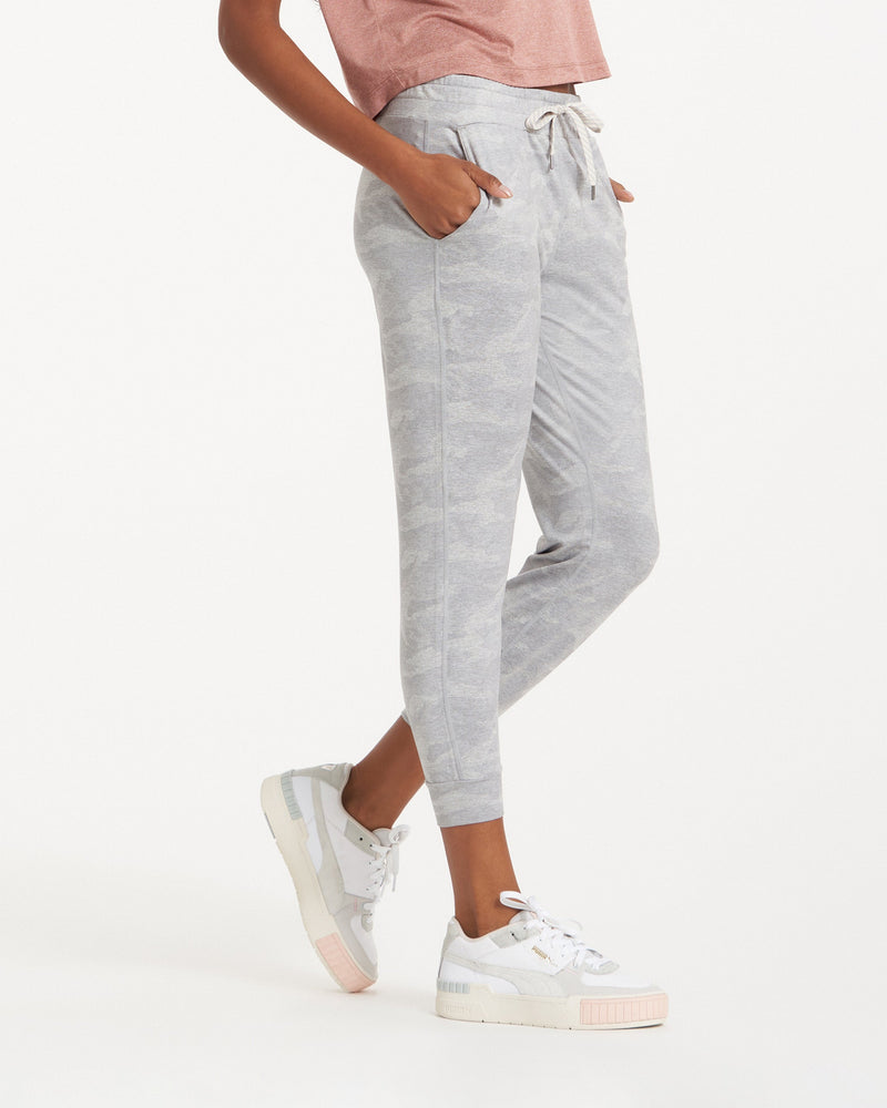 Aura Slim Fit Joggers In Heather Grey/White