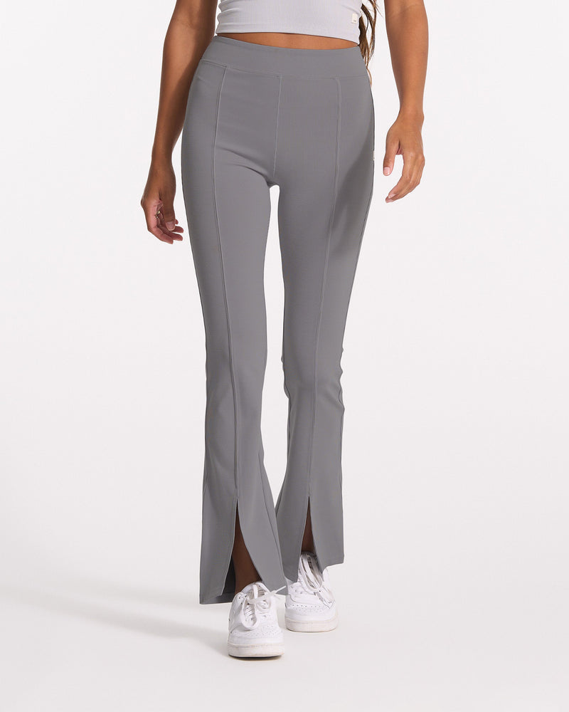 Lux Rib Split Bootcut | Heather Grey Bootcut Leggings | Vuori