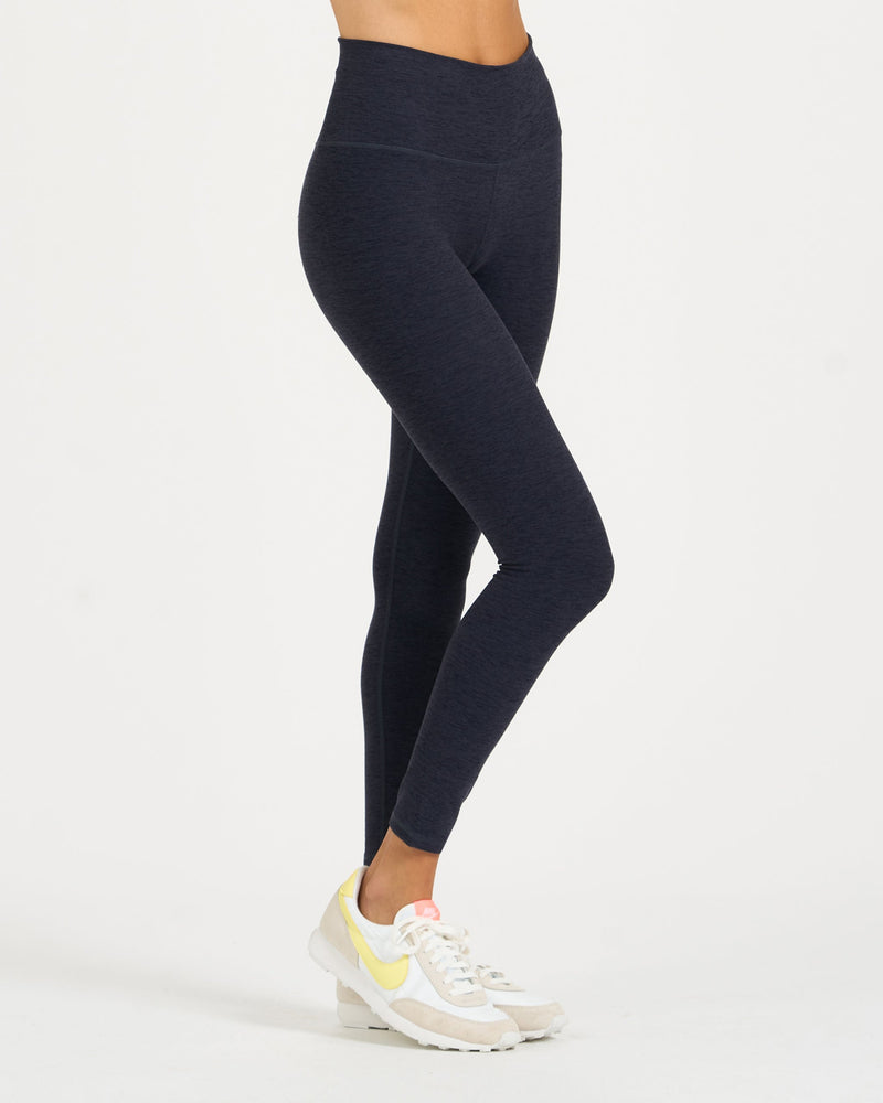 Black TNA Leggings - Stylish and Comfortable