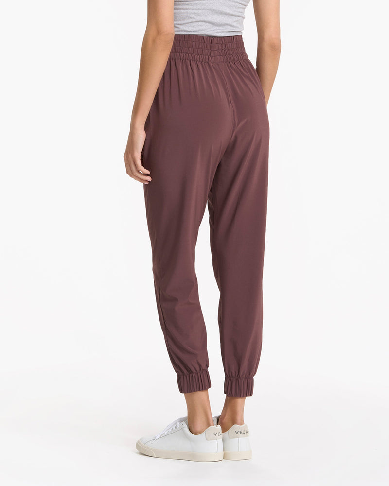 Vuori Villa Jogger  Joggers, Lightweight pants, Chestnut color