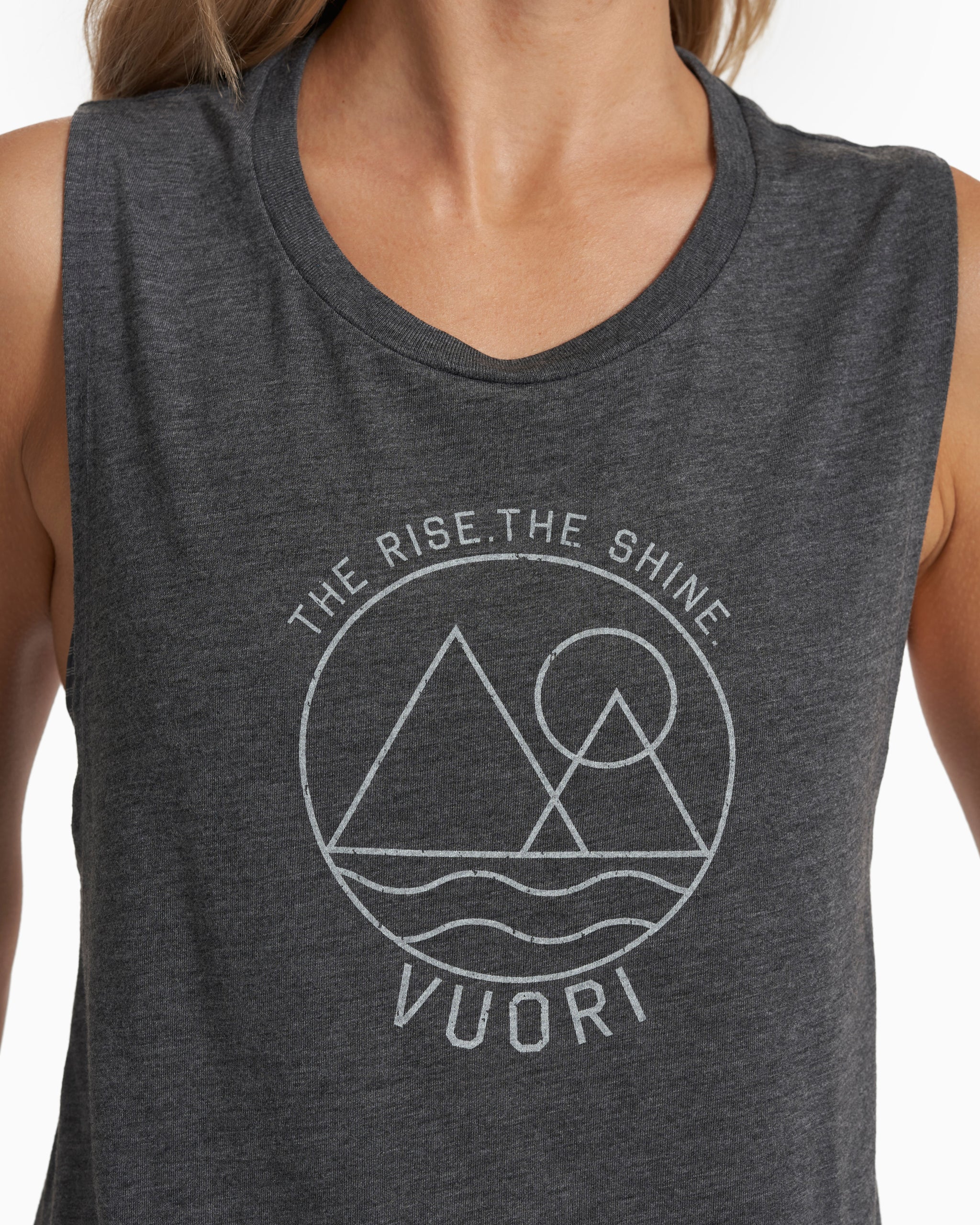 The Rise The Shine Tank | Dark Heather Grey | Vuori