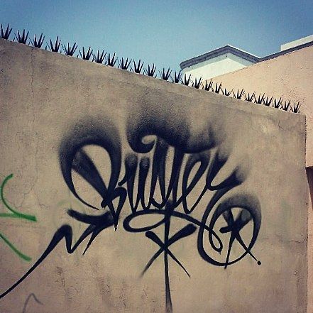 Buster Graffiti Handstyle