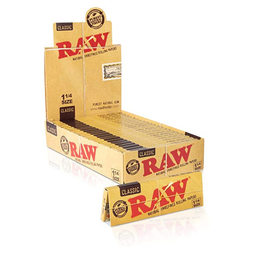 RAW Paper  Masterpiece 1 1/4 Papers + Pre-rolled Tips