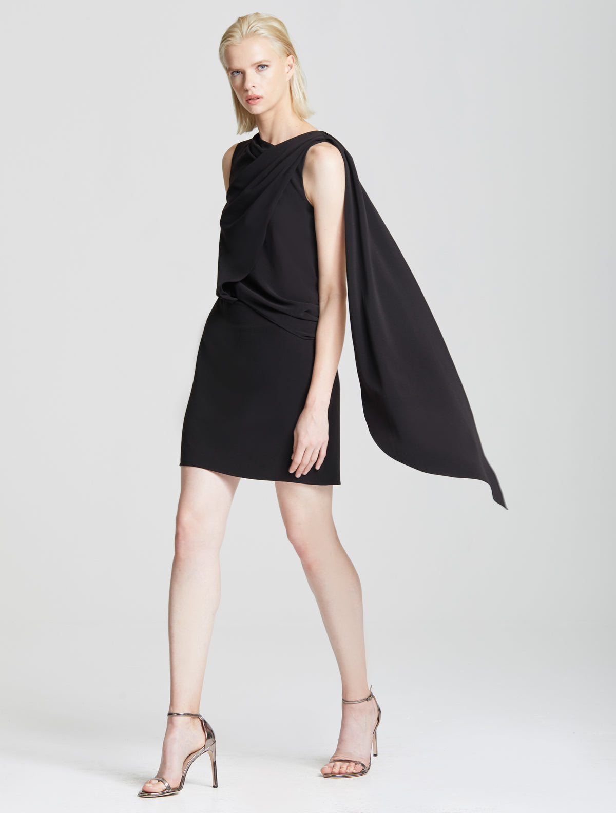 halston black cocktail dress