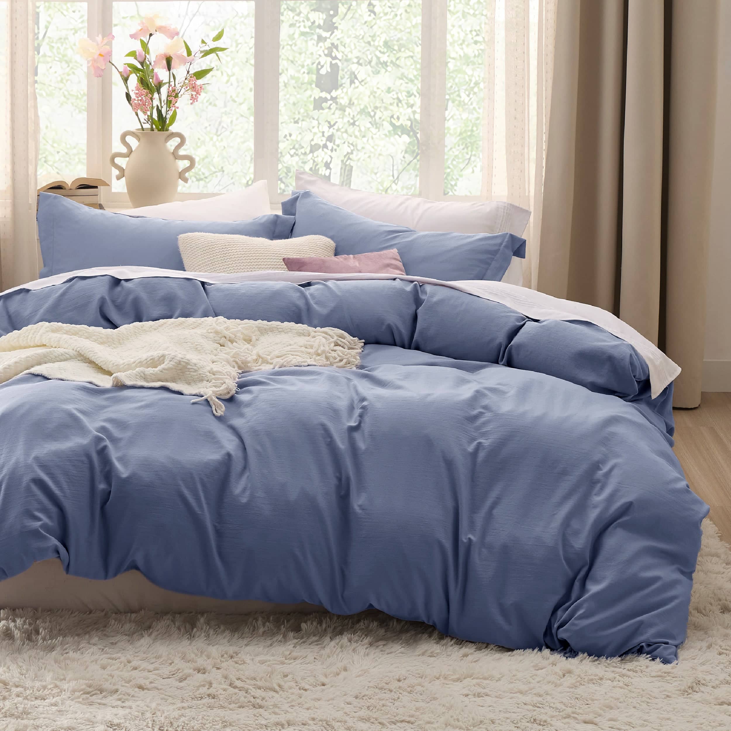 Bedsure Fluffy Comforter Cover Set - Faux Fur Duvet Cover Queen Size, Deep  Beige Plush Quilt Cover, …See more Bedsure Fluffy Comforter Cover Set 