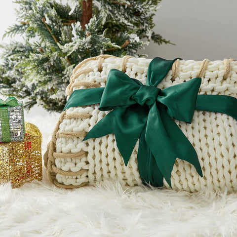 Bedsure Ivory Chunky Knit Blanket under Christmas tree 