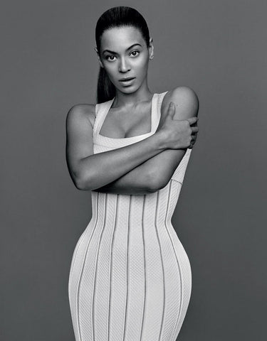 beyonce white dress hourglass figure