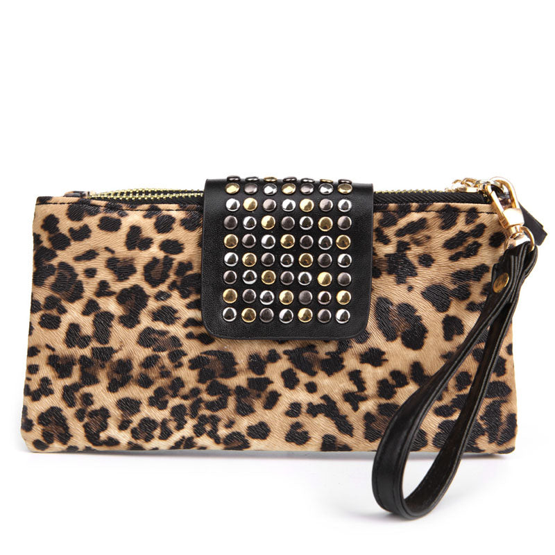 black rivet 3 in 1 purse