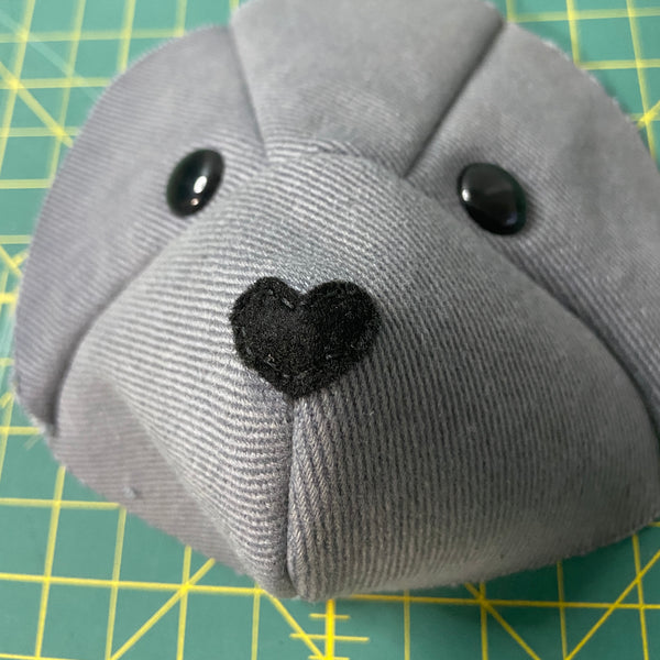 making a felt nose for a memory bear