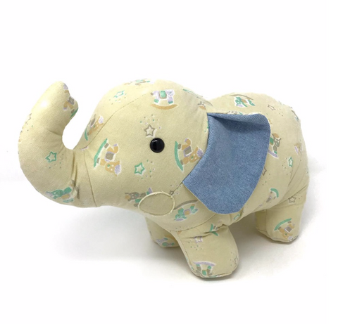 Éléphant souvenir d'une couverture pour bébé