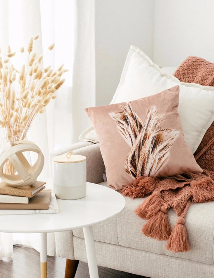 10 Pillow Decoration Ideas for a Perfectly Styled Couch – LuLe and Co.