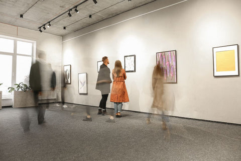 Exhibition setting and show visitors