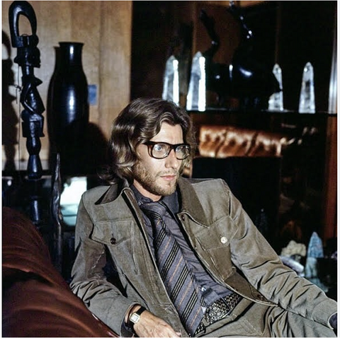 Yves-Saint-Laurent