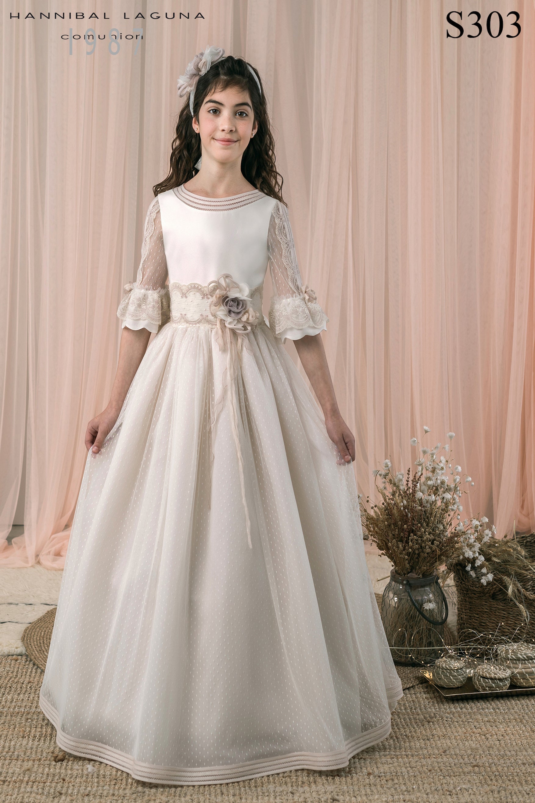 Spanish Communion Gown Hannibal – Gowns
