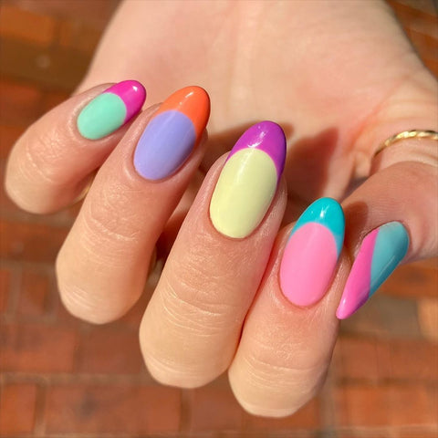 alternate colors nails