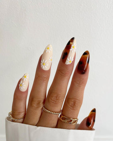 Half Daisy and Half Tortoise Shell Almond Nails