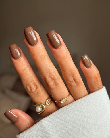 brown nails