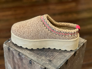 Teddy Fur Ugg Style Platform Slide Mule Chestnut - Boutique Bliss