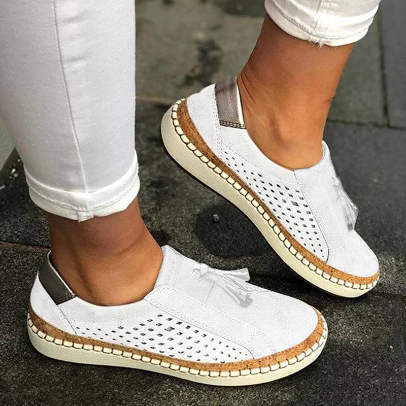 https://cdn.shopify.com/s/files/1/0022/8491/2686/products/sursell-white-us-4-new-women-s-autumn-low-heel-round-toe-breathable-sneakers-37982050353403.jpg?v=1676965215