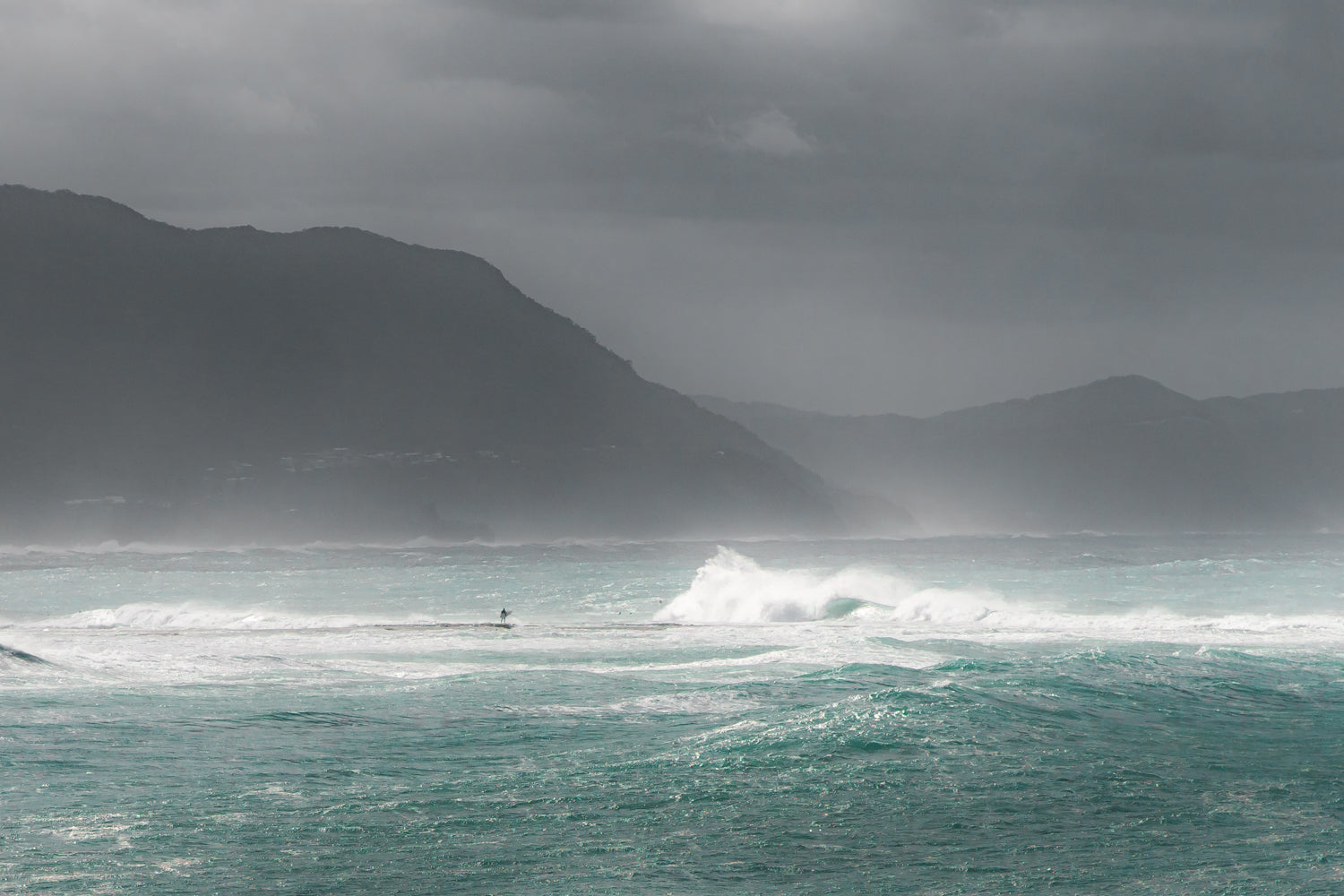 Big Waves Bash Wollongong Ocean Feels By Ben Mack