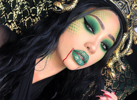 7 Out of This World Halloween Makeup Ideas for 2019 - Cosmic Body