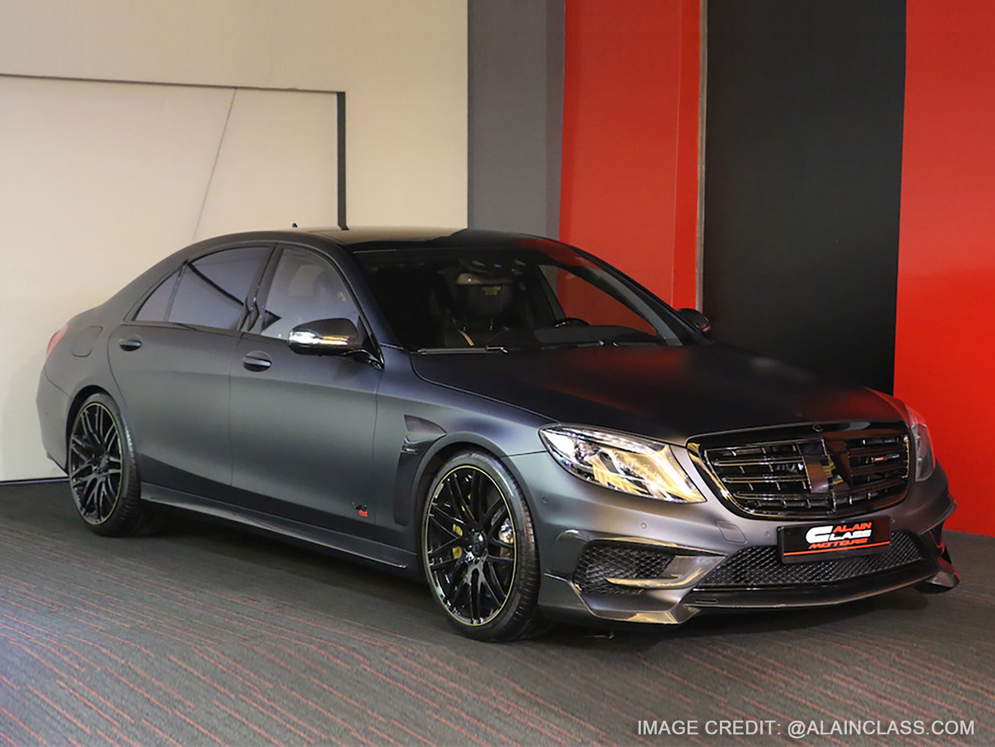 A luxury sedan with a 6.0liter V12 engine and a sleek modern design The MercedesBenz S65 AMG