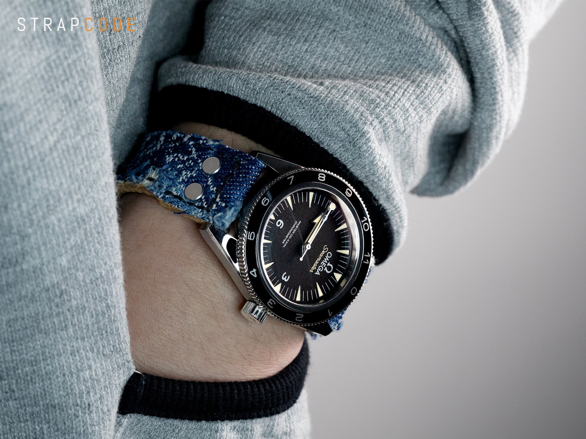 Rock the Omega Seamaster SPECTRE with a Rivet Military Strap by Strapcode