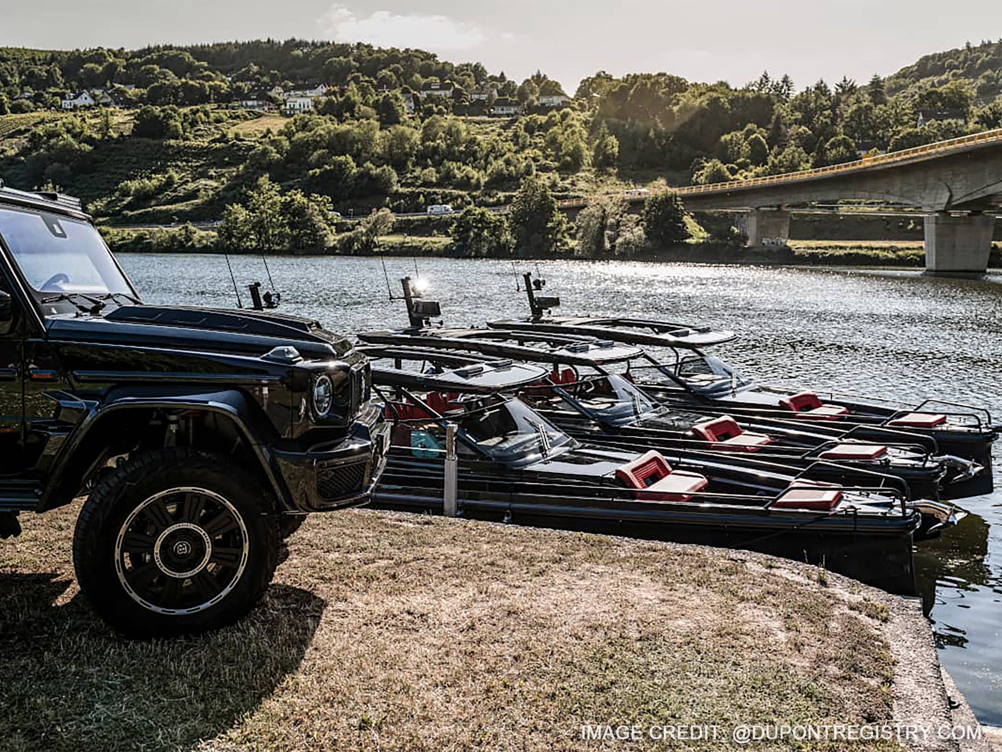 Brabus Shadow 900 Black Ops Edition Dayboat is powered by two Mercury Verado 450 engines that can reach impressive speeds