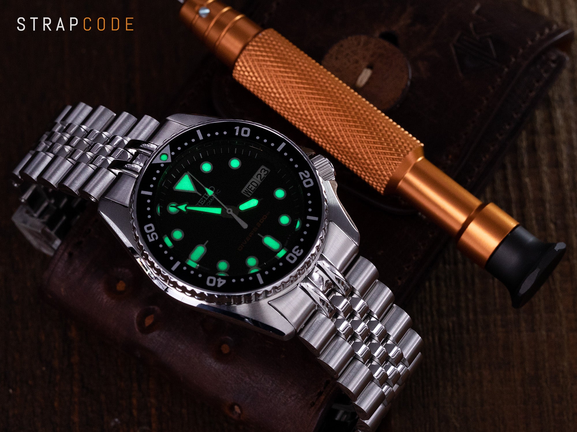 LumiBrite is a highly effective luminescent material used in Seiko SKX013 by Strapcode watch bands