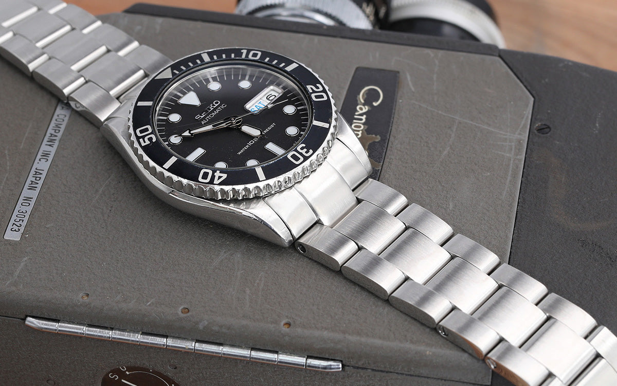 SS201803B037_Seiko-SKX023-1200-New.jpg