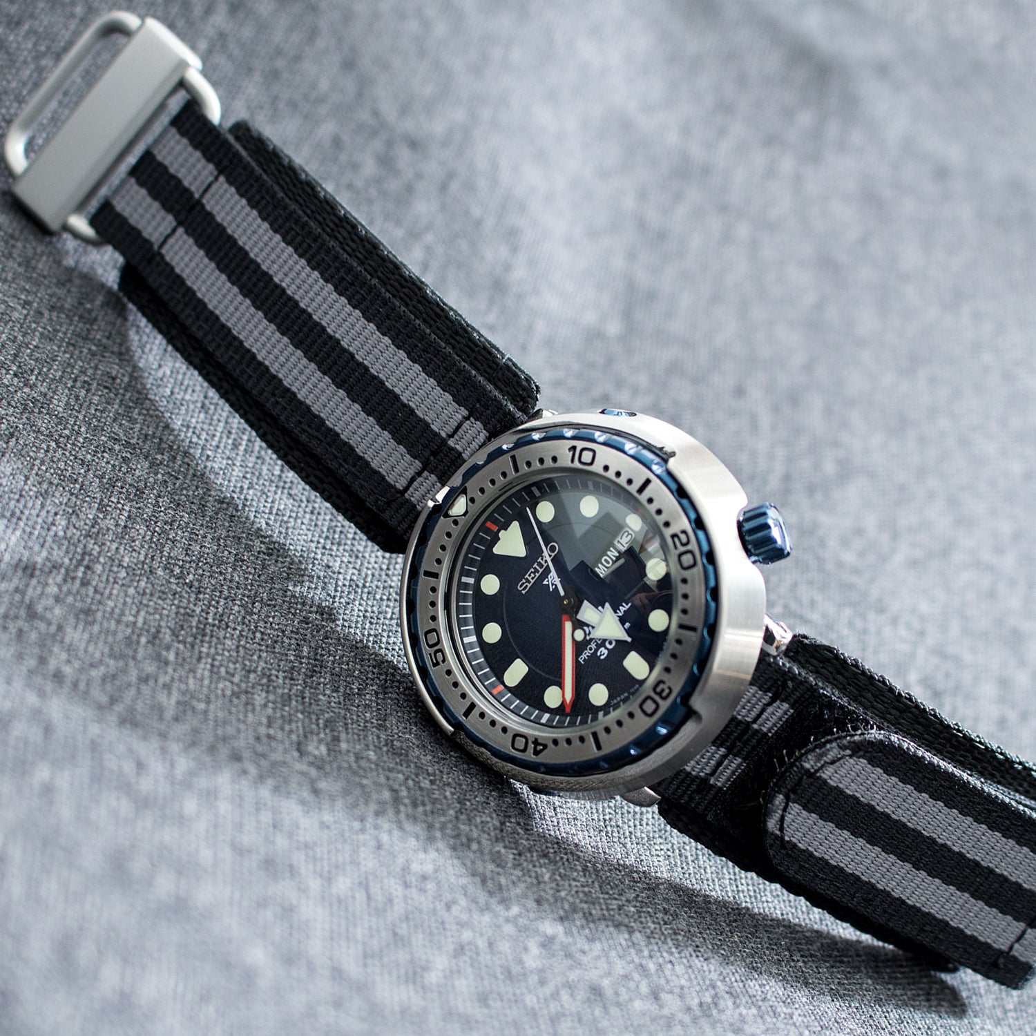 Seiko PADI Marinemaster Tuna 300M Diver Quartz SBBN039 paired with Velcro Nylon watch bands