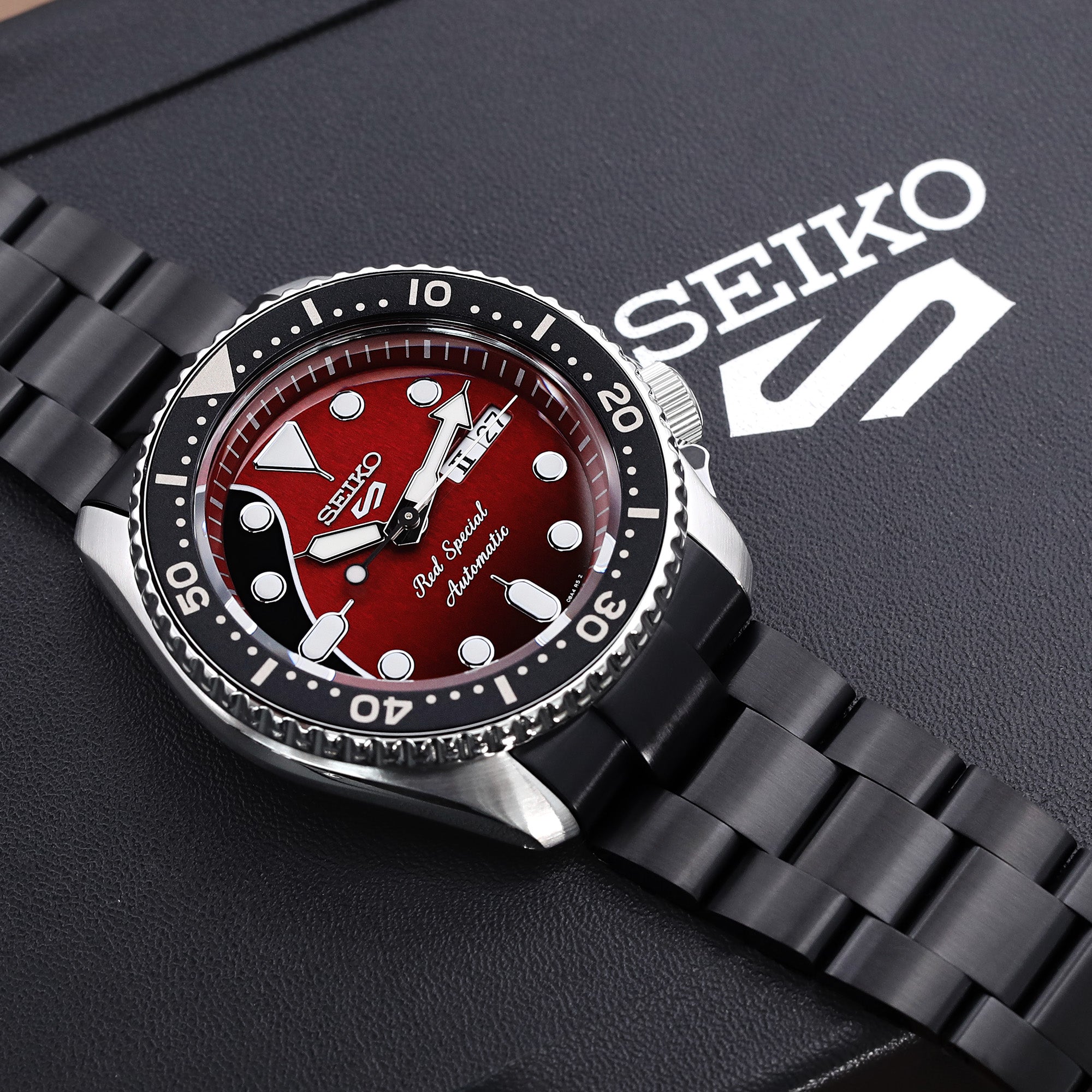 Seiko 5 Sports X Brian May “The Red Special” SRPE83 LE | Strapcode